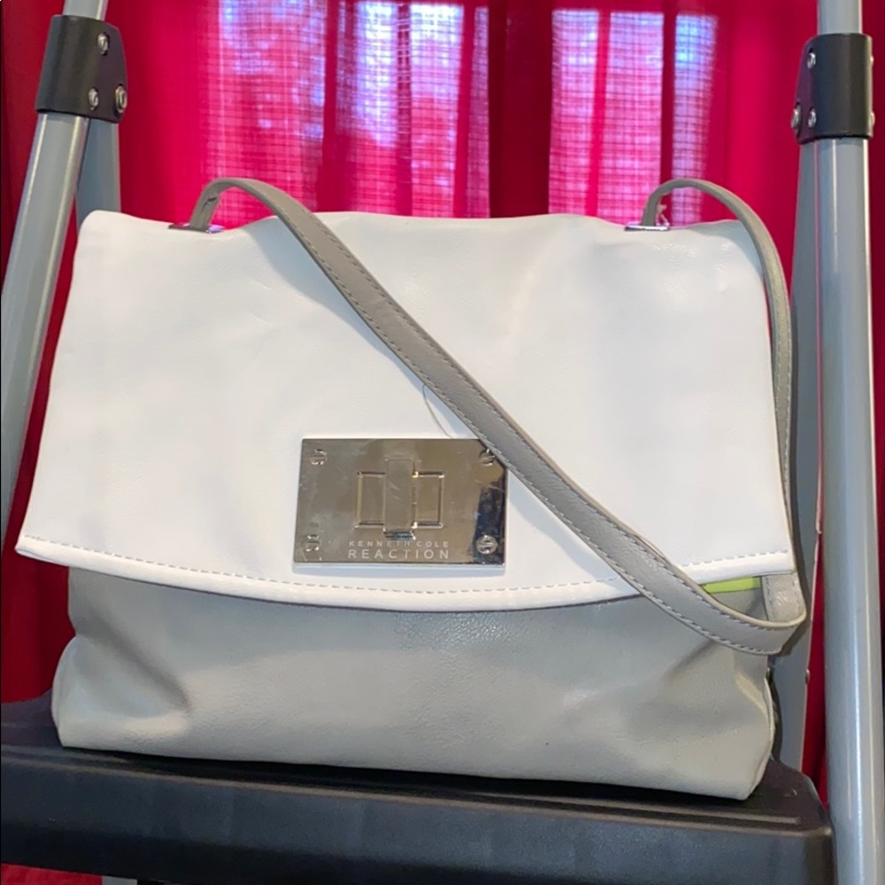 Perfect Summer Bag-Kenneth Cole REACTION